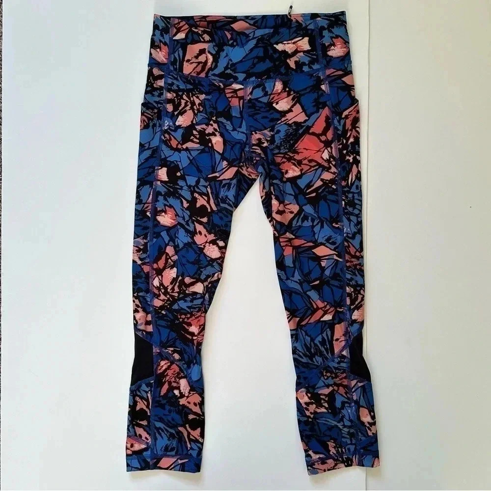 Lululemon Soul Cycle Pace Revival Crop Paint Storm‎ Size 4